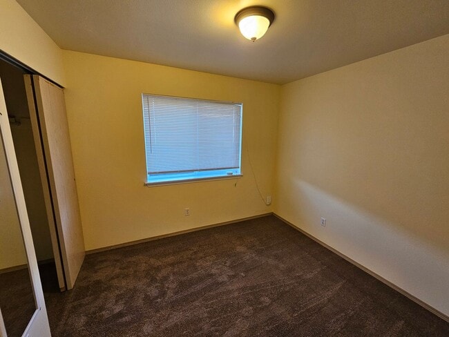 Building Photo - Secluded 3 Bed 2 Bath Rambler in Sultan