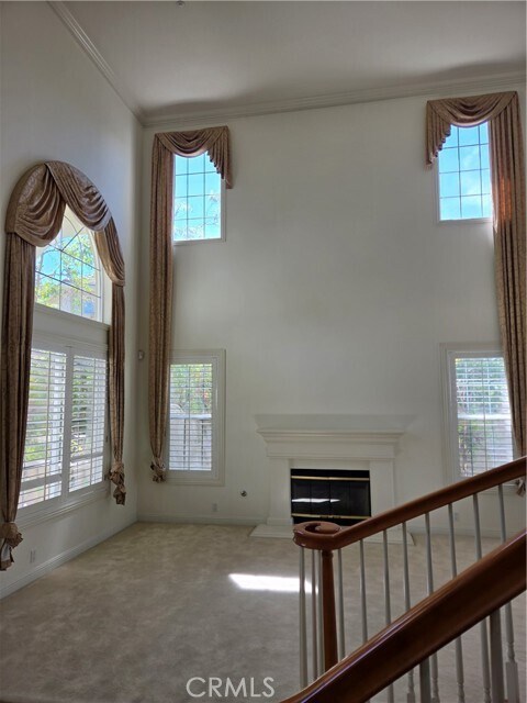 Building Photo - 17568 Cloverdale Way