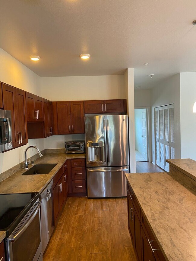 Building Photo - 4/3 in Mehana at Kapolei