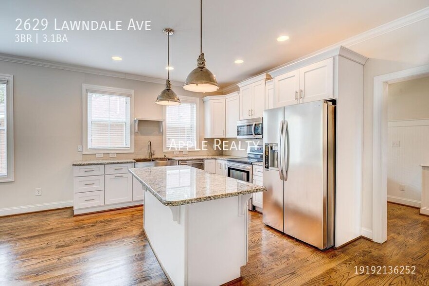 Building Photo - 2629 Lawndale Ave