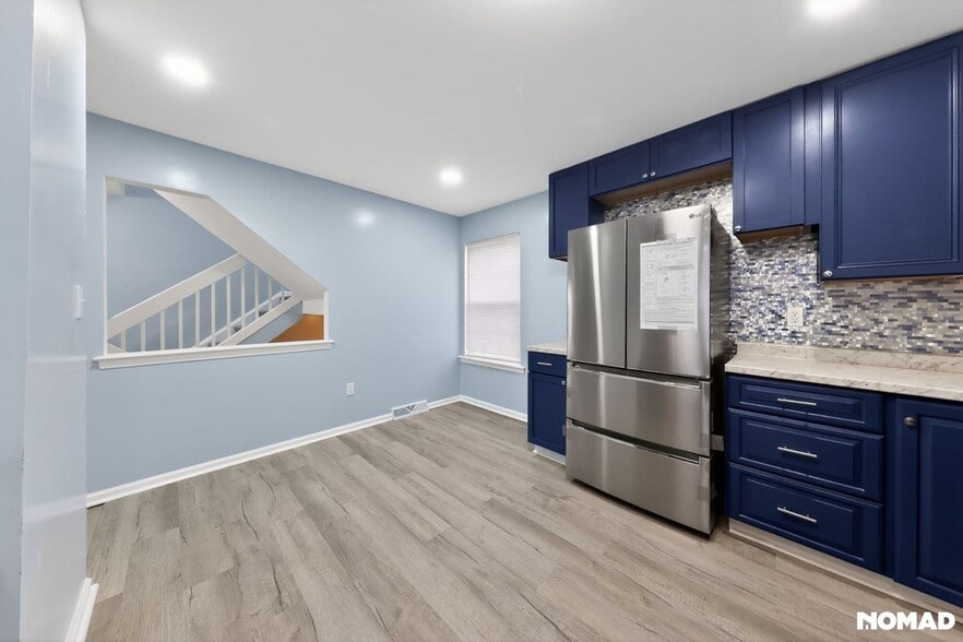 Building Photo - 243 Northdown Dr