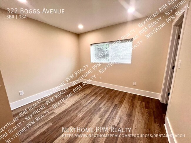 Building Photo - 322 Boggs Ave