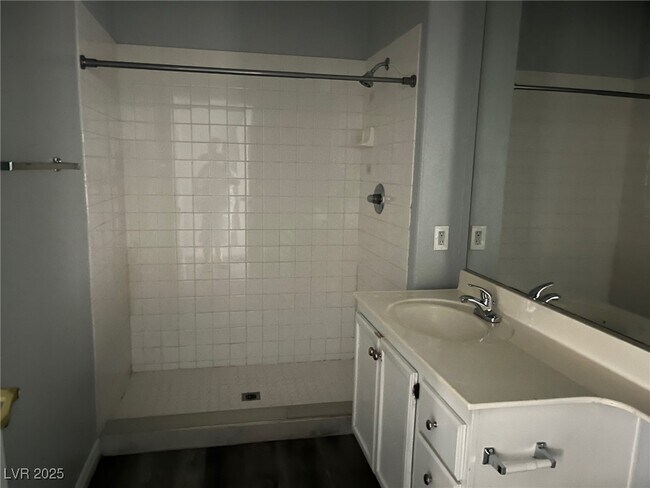 Building Photo - 1300 S Arlington St