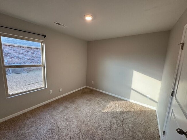 Building Photo - Make This Your HOME with a FENCED YARD