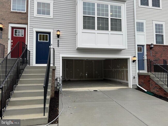 Building Photo - 1834 Ritter Dr