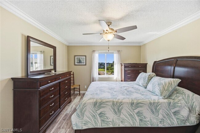 Building Photo - 1010 Manatee Rd