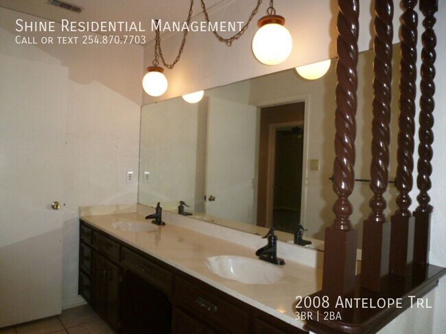 Building Photo - 2008 Antelope Trl