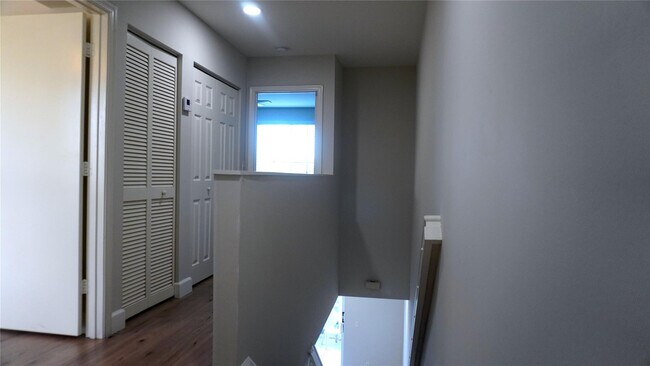 Building Photo - 3730 San Simeon Cir