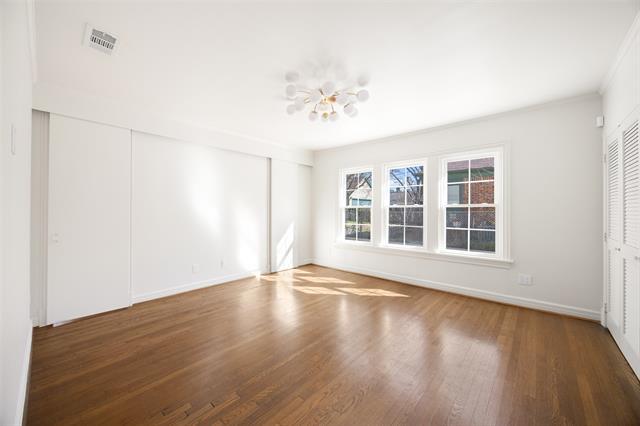 Building Photo - 5623 McCommas Blvd