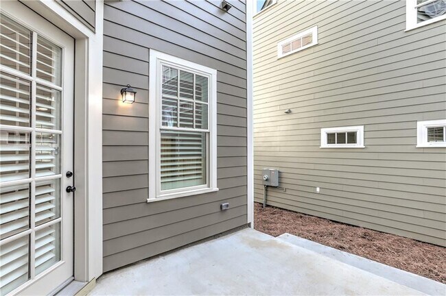 Building Photo - 1007 Fendley St