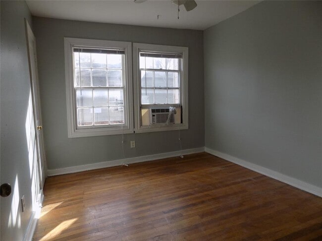 Building Photo - 1624 Bonnie Brae St