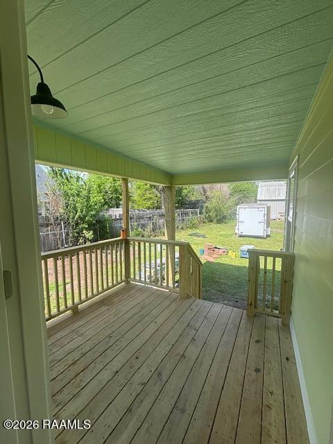 Building Photo - 117 S Poydras St