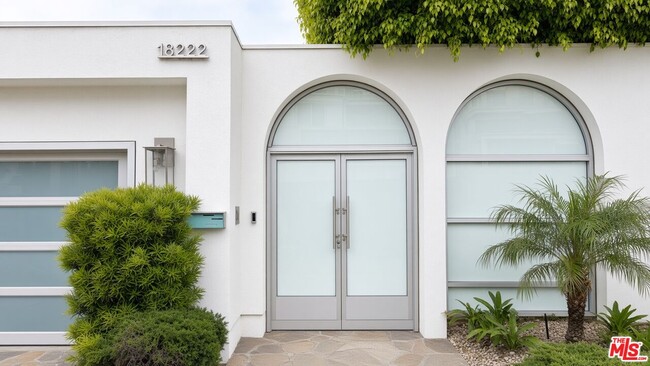 Building Photo - 18222 Coastline Dr