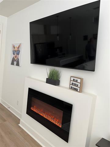 Building Photo - 1901 S Harwood St