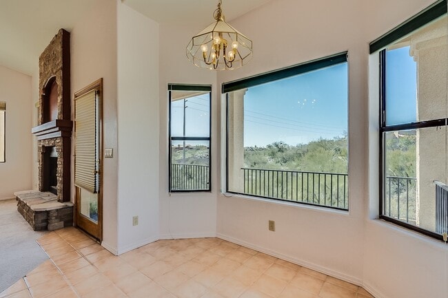 Building Photo - 5631 N Paseo Otono