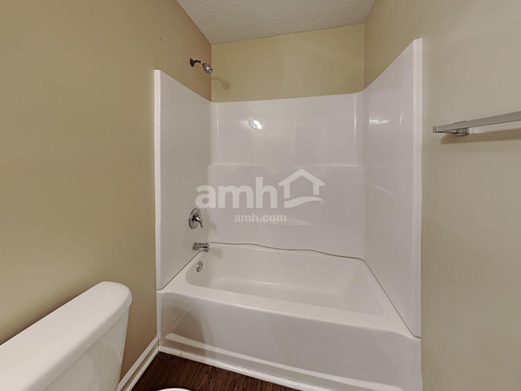 Building Photo - 716 Greene Ct