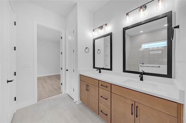 Building Photo - 7267 Kodiak Ln