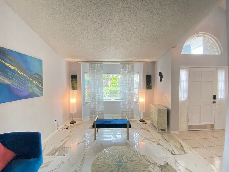 Building Photo - CONWAY/SOUTHFORK RANCH - 4BR/3BA HOME