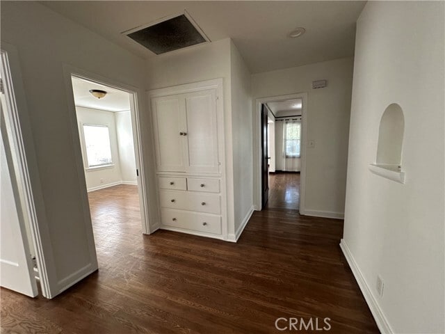 Building Photo - 1054 N Euclid Ave