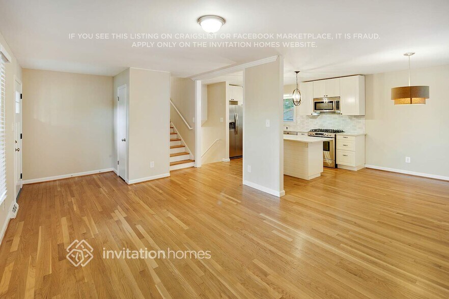 Building Photo - 800 Braxfield Dr