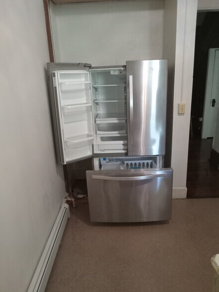 Apt 3 - 3 door refrig - 523 E State St