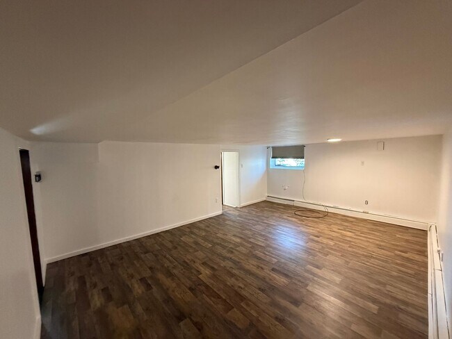 Building Photo - Blackman Unit 1