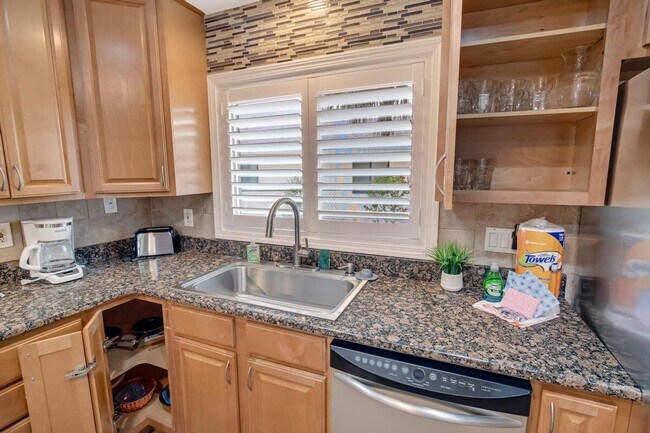 Building Photo - 58 Comanche Ct
