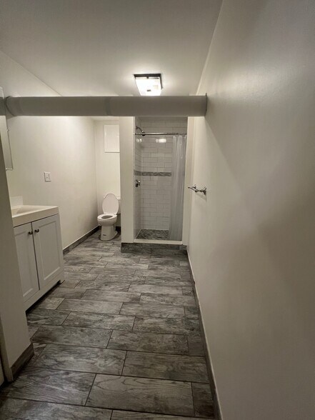 Building Photo - 21 Farrington Ave