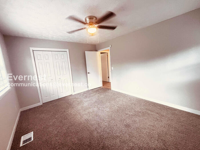 Building Photo - 1428 Gibralter Dr