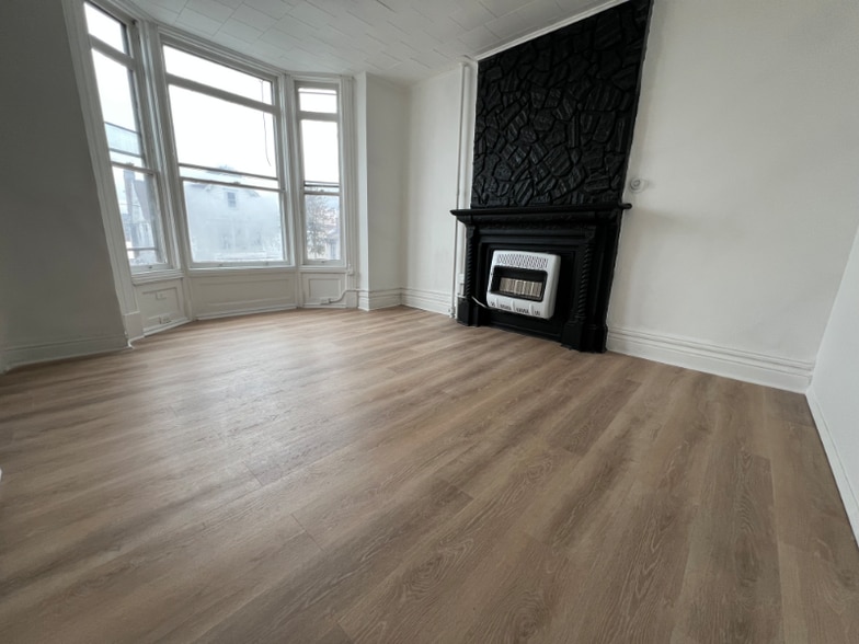 Building Photo - 258 Remsen St