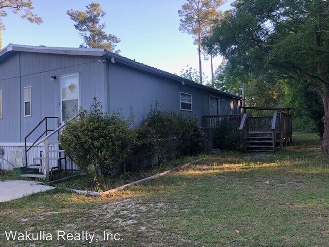 Building Photo - 47 Lake Ellen Shores Dr