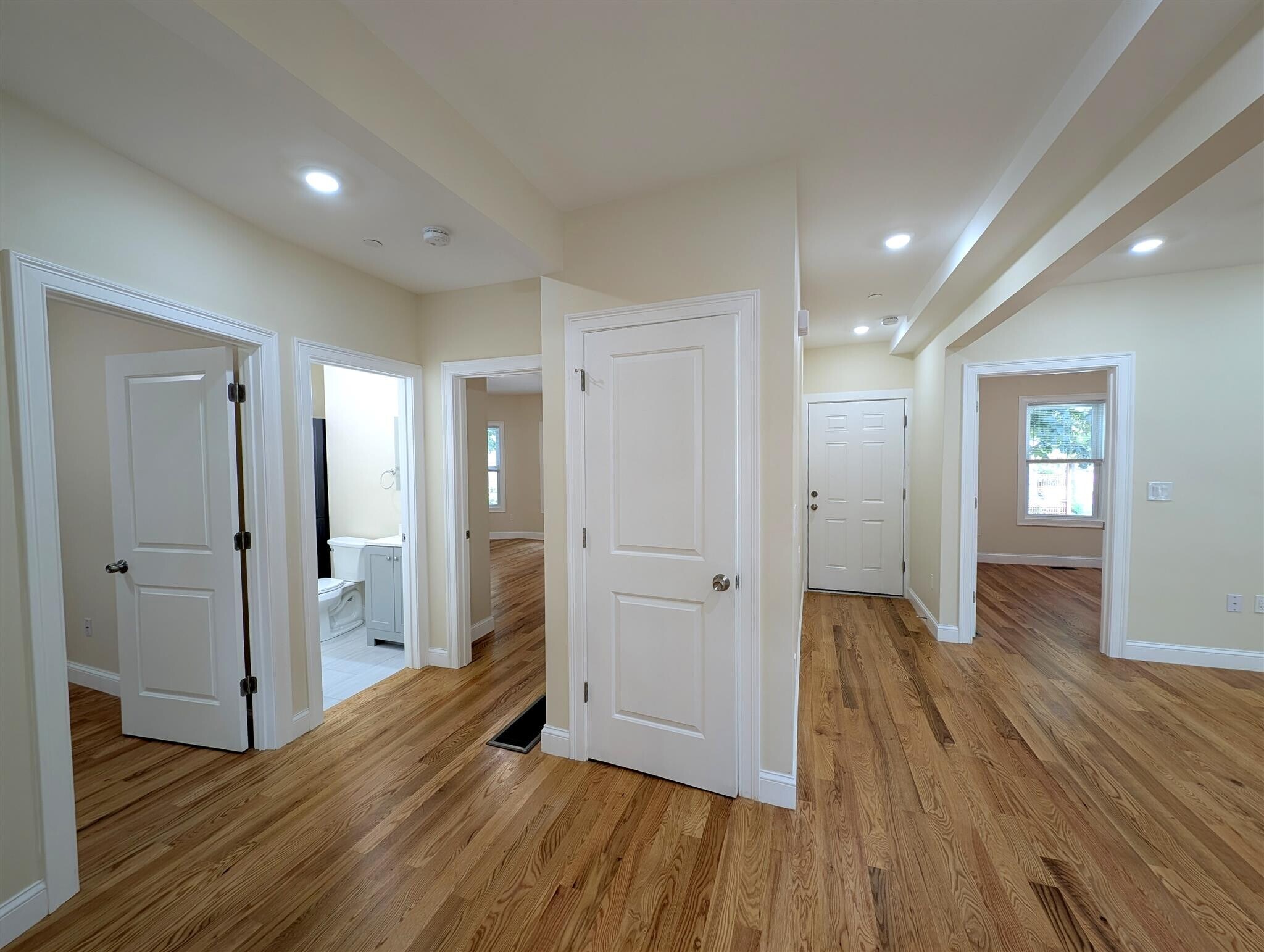 Building Photo - 22 Holyoke Rd