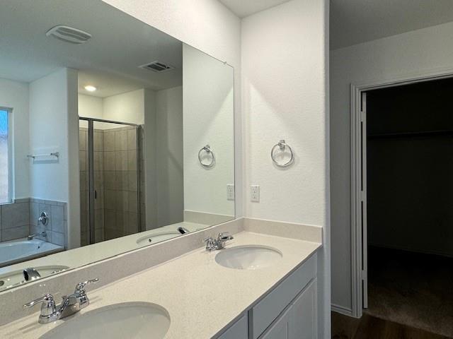 Building Photo - 222 Carmello