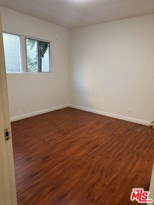 Building Photo - 4106 Rosewood Ave