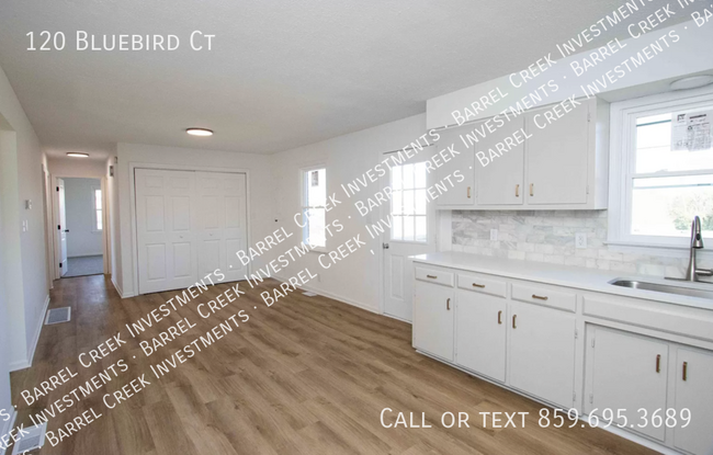 Building Photo - Fully Remodeled - 3-Bed 1-Bath