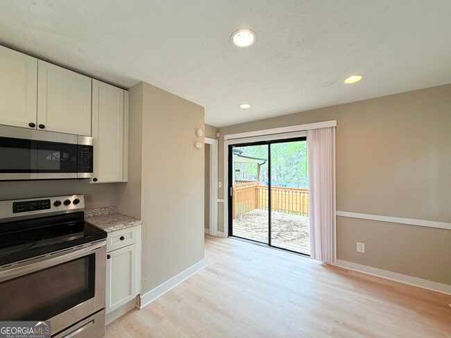 Building Photo - 1545 Orlando St SW