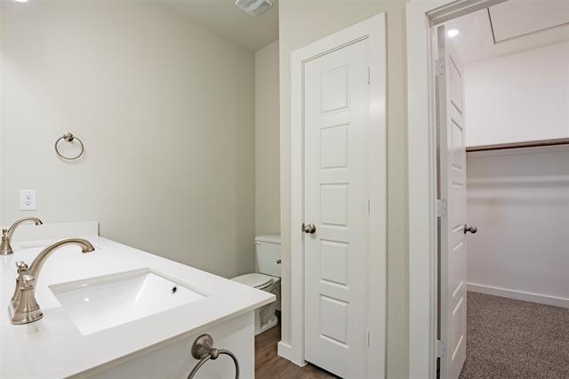 Building Photo - 741 Wheatfield Dr