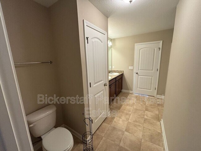 Building Photo - 159 Gregory Pl