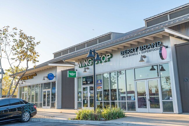 Building Photo - 3250 E Yountville Dr