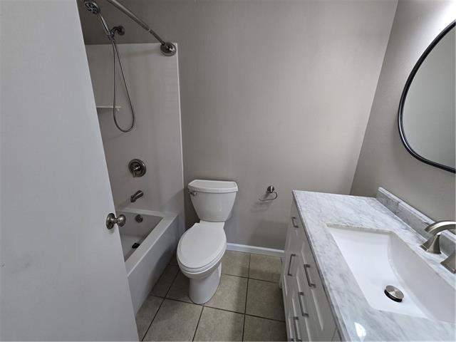 Building Photo - 121 Sunshine Dr