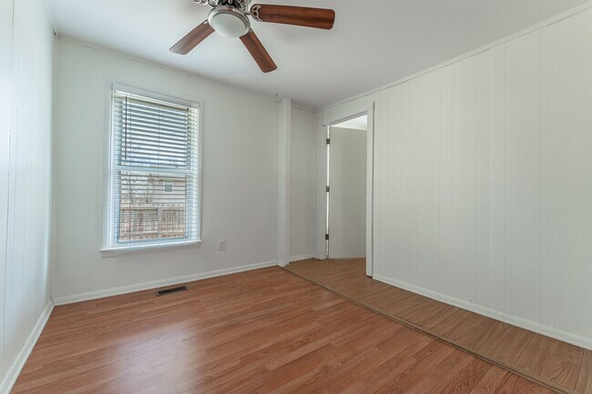 Building Photo - Charming Stone Home