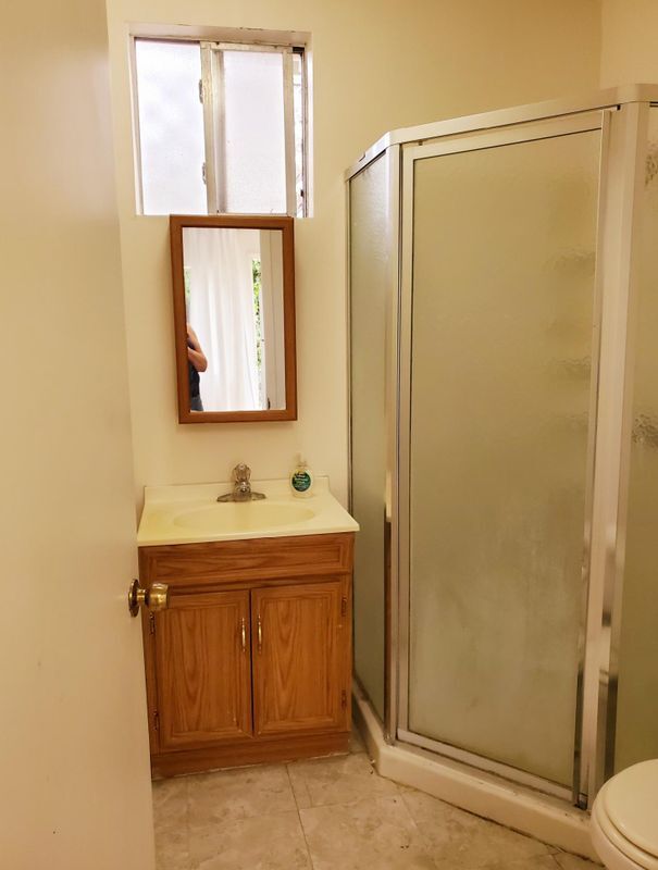 Building Photo - 2418 32nd St