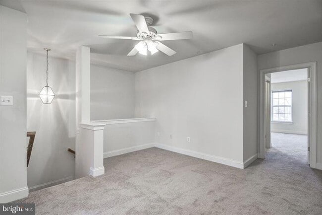 Building Photo - 576 Orchard Ridge Dr