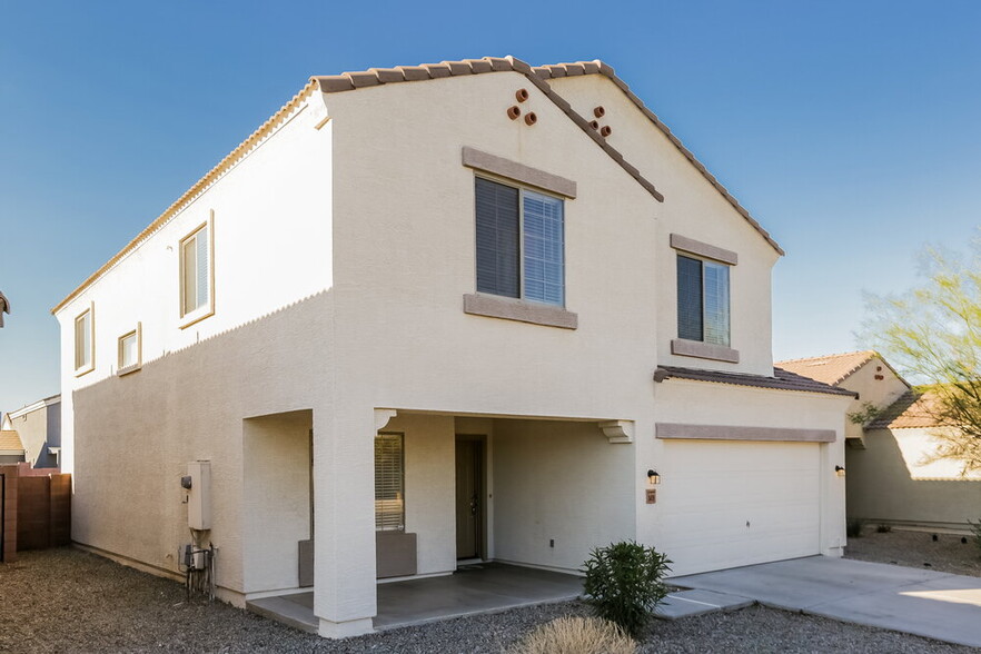 Building Photo - 3419 W Sunland Ave