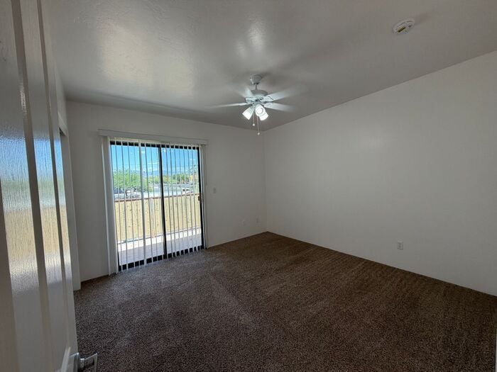 Building Photo - 1741 E Hedrick Dr