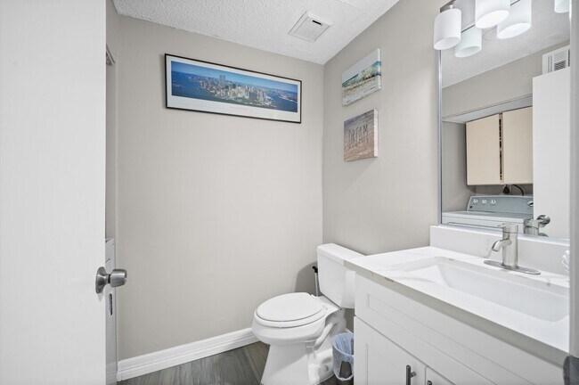 Building Photo - 6171 Dryad Dr
