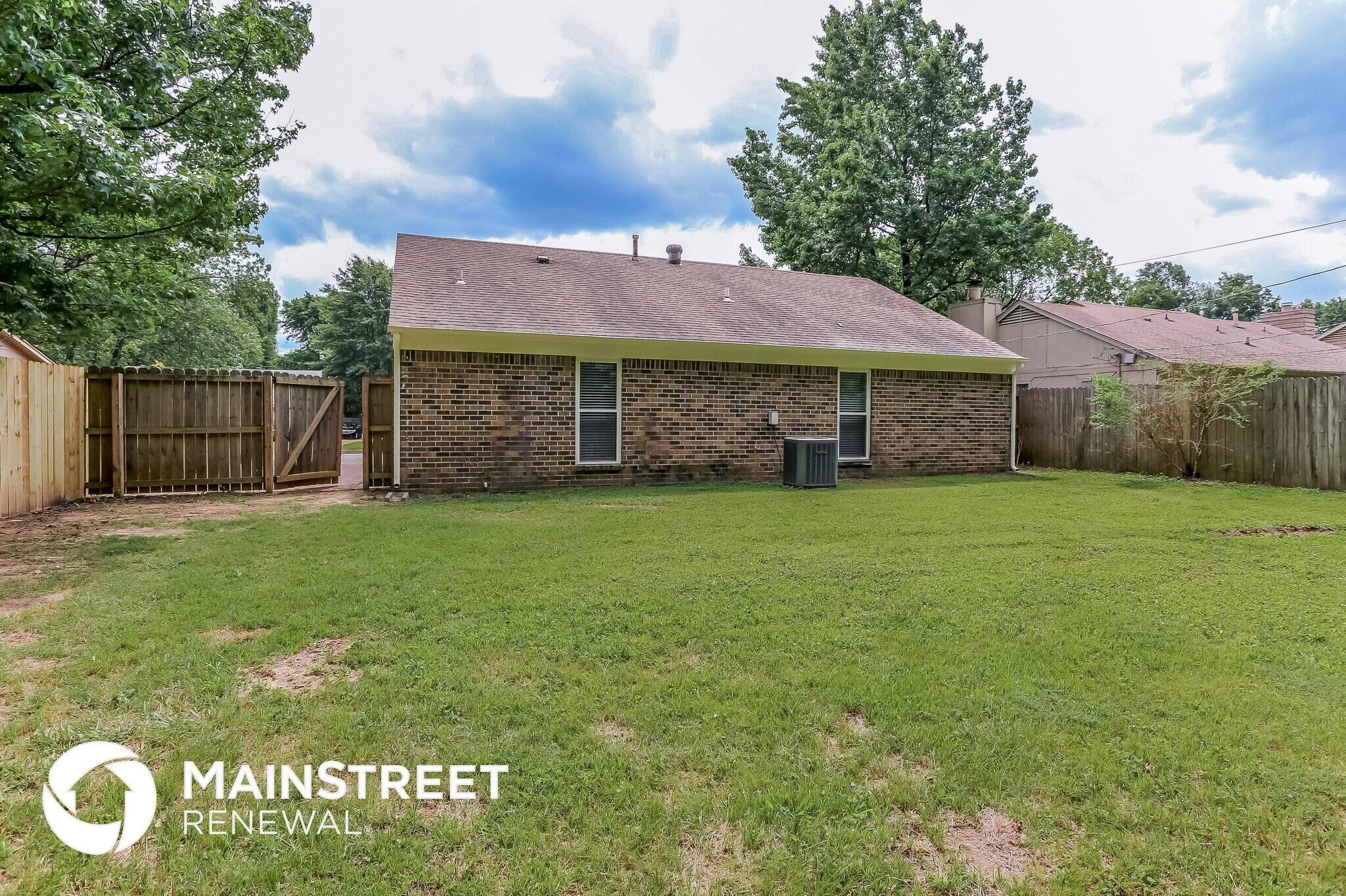 Building Photo - 4511 Country Brook Dr