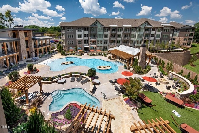 Building Photo - 7901 Cheaha Dr