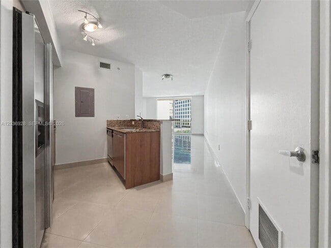 Building Photo - 9055 SW 73rd Ct