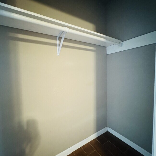 Building Photo - 2451 Clayborn